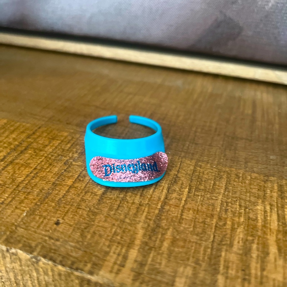 Vintage BARBIE HAT VISOR THE HEART FAMILY VISITS DISNEYLAND BLUE